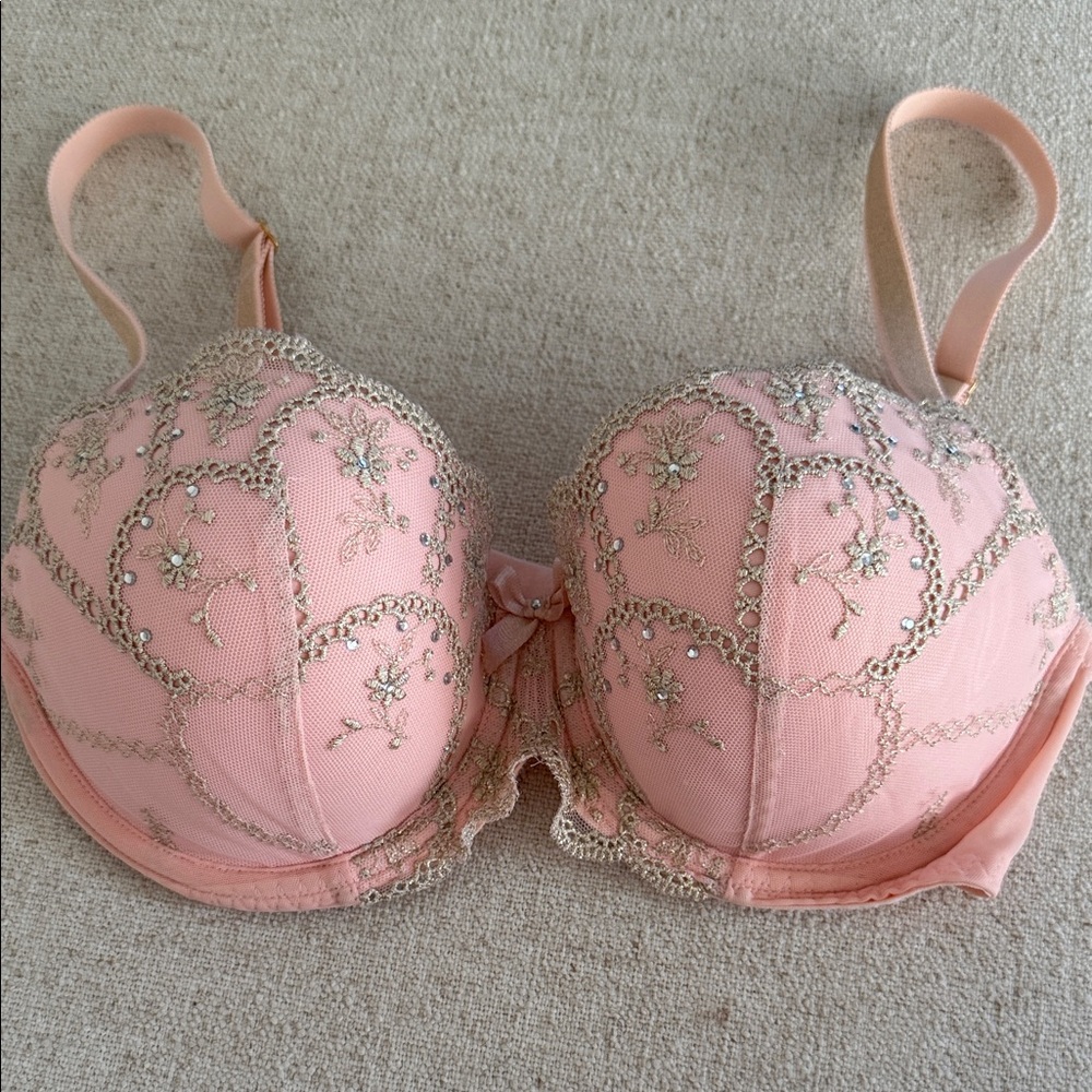Victoria’s Secret Sexy Pink Embroidered Bra